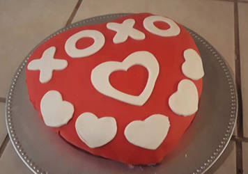 XOXO Sweetheart Cake