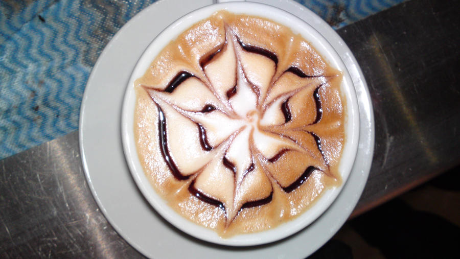 latte art: English rose 1