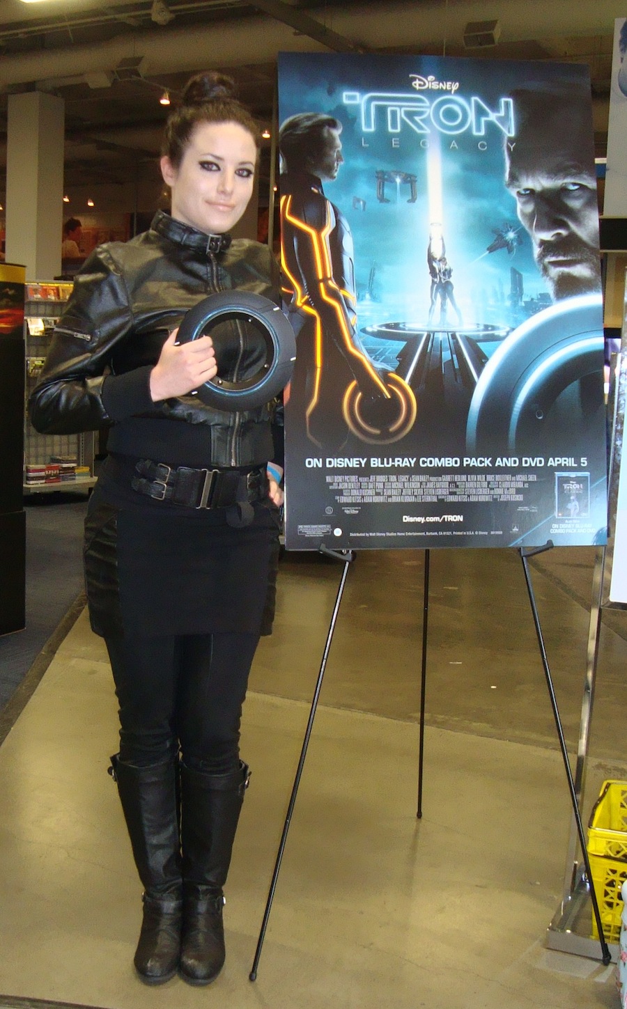 TRON Program by AuroraHermione on DeviantArt