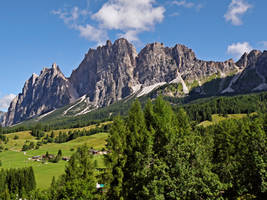 Climbing to the Pass Tre Croci