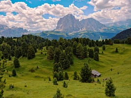 The clouds and the mountain