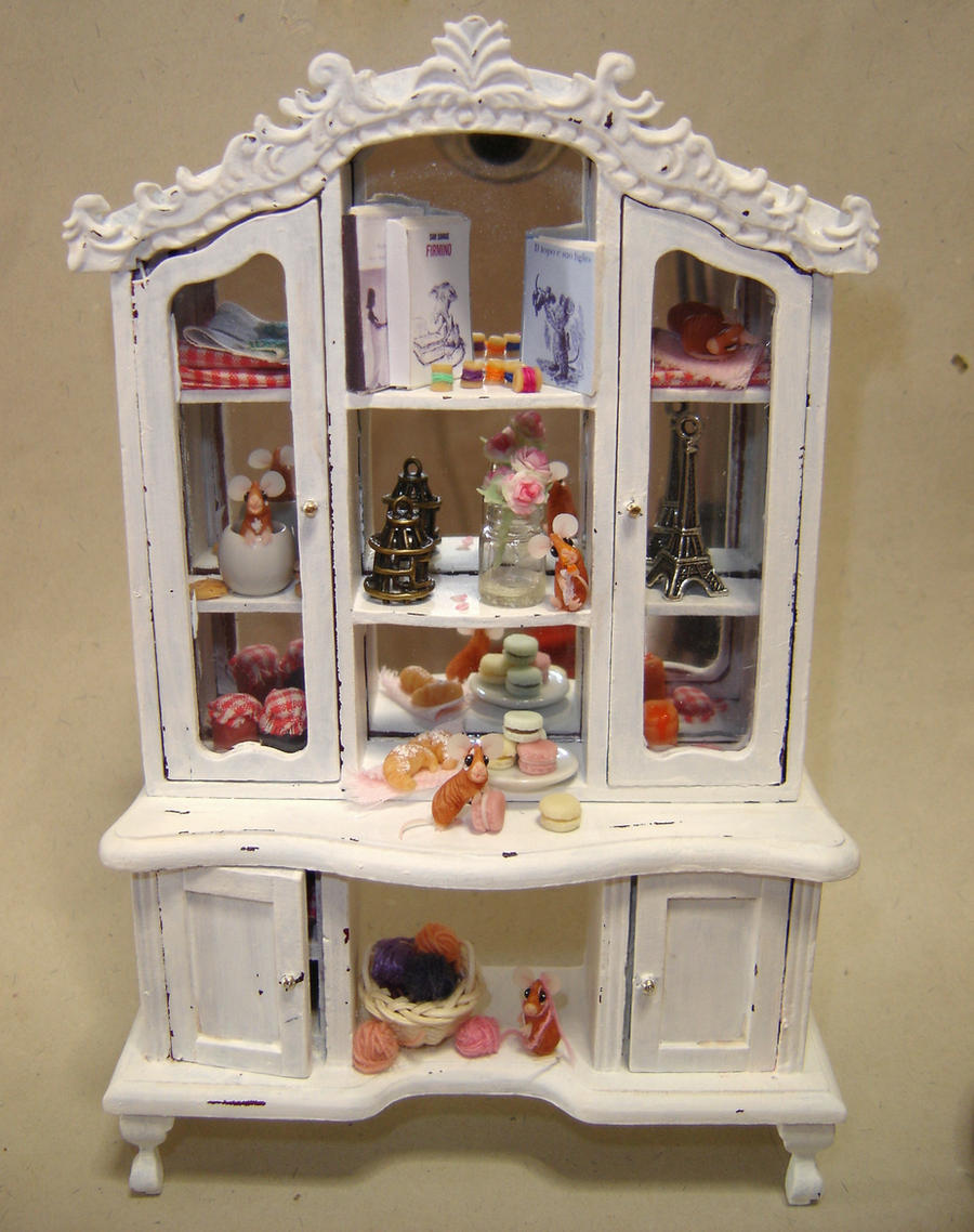 Shabby chic cupboard