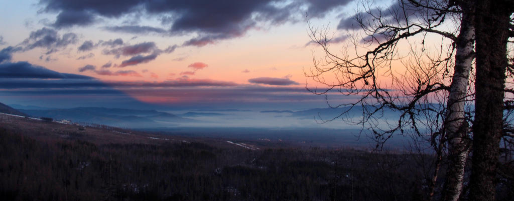 Mist in the valleys