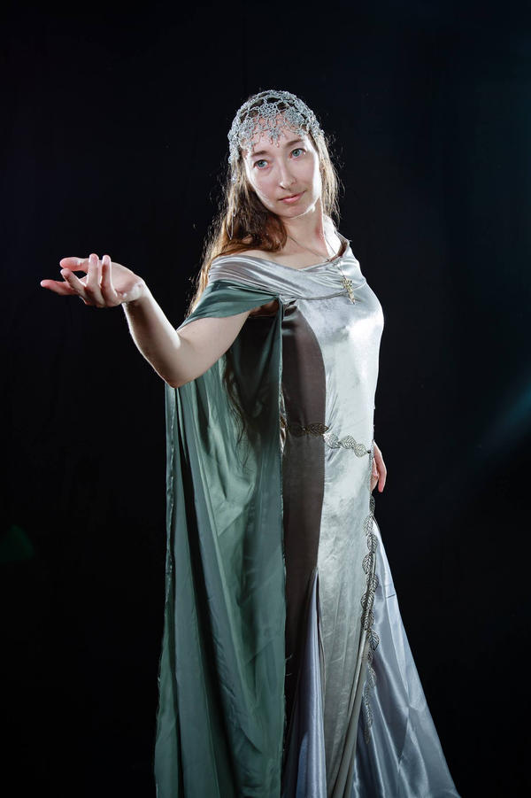 Book Arwen cosplay 2