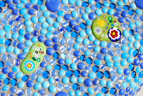 Mosaic Texture in Glass Globs