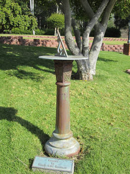 Sundial stock 2
