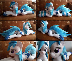 Lifesize OC Keena plush with socks