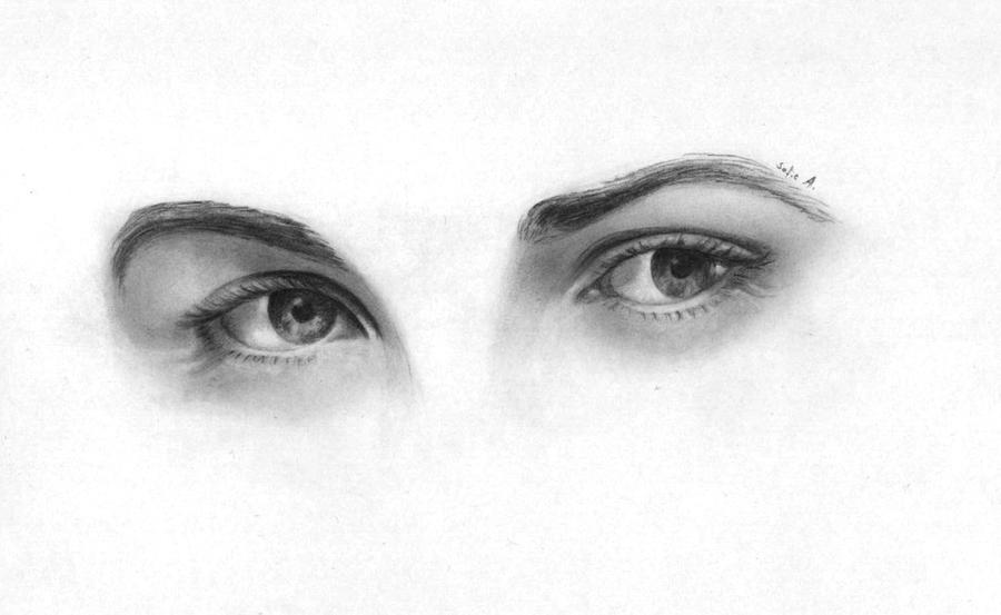 Grace Kelly eyes