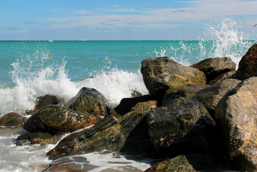 Water Hitting Rocks by RiaBunnie on DeviantArt