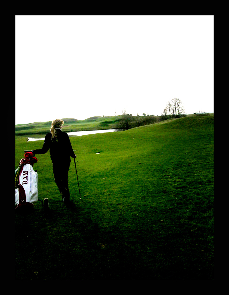 golf on sunday afternoon