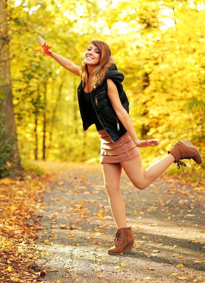 Pose for Fall by 90viper11 on DeviantArt