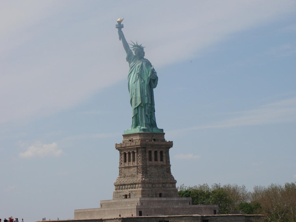 Чем известна страна сша. Бартольди статуя свободы. Статуя свободы Нью-Йорк. Достопримечательности США статуя свободы. Статуя свободы Нью-Йорк 2022.