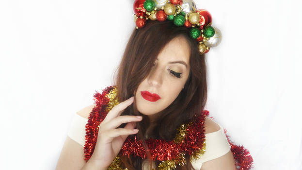 Christmas DIY: Bauble Crown