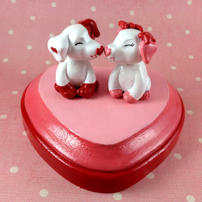 Puppy Love Sculpture