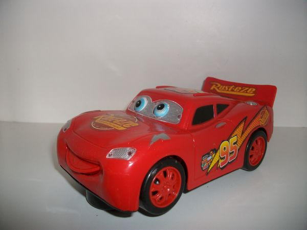 Lightning McQueen (Cars 2) by PaulRoundtrack44 on DeviantArt