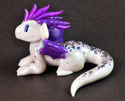 White and Purple Twitch Giveaway Dragon