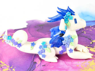 White and Blue Flower Dragon
