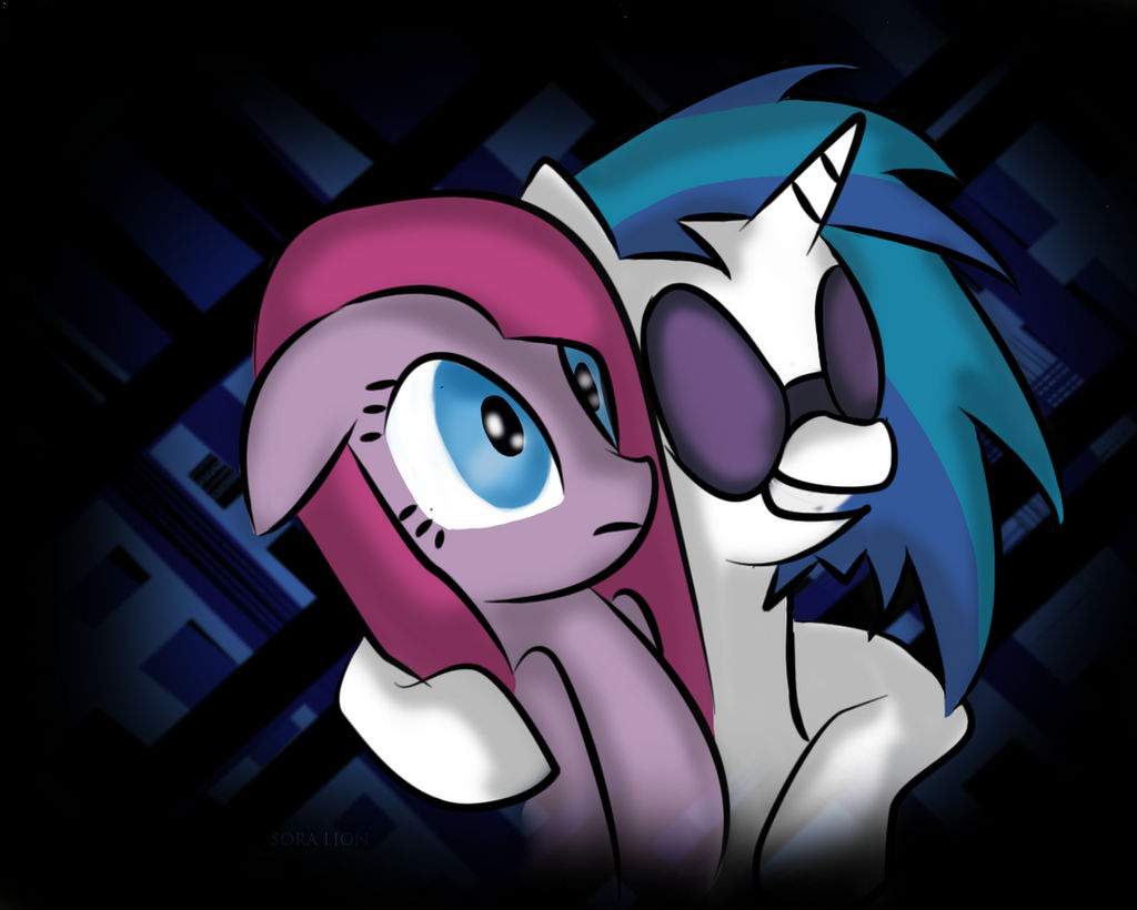 Vinyl and Pinkamina