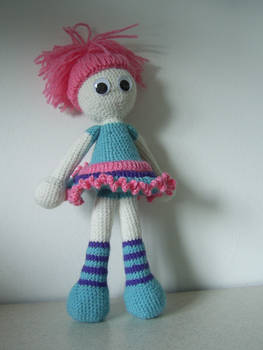 crochet doll Daisy