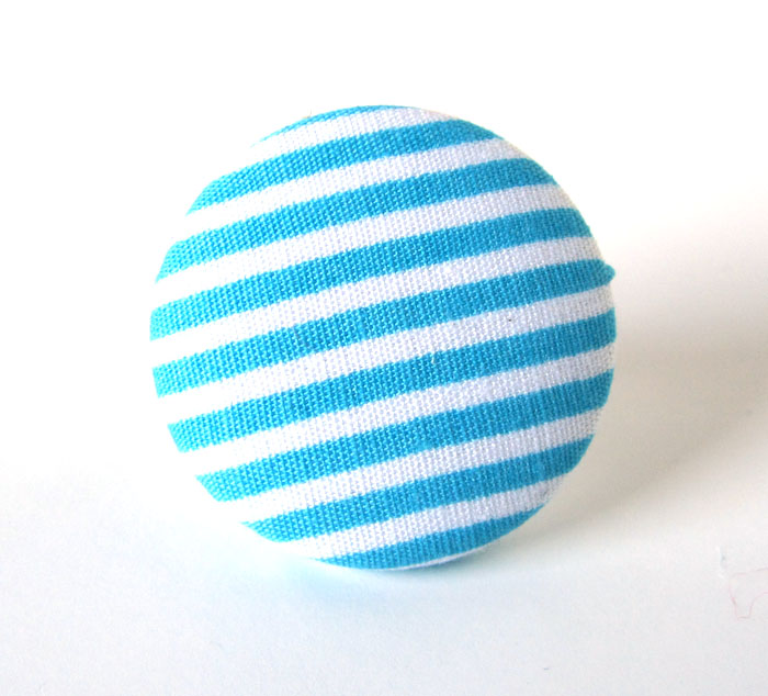 Big blue ring turquoise white winter stripes