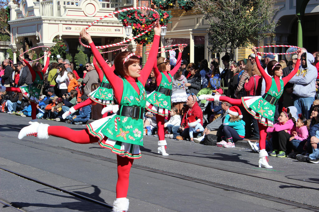 Santa's Helpers by Disney-Nerd on DeviantArt