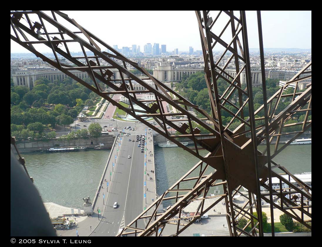 Eiffel Structure