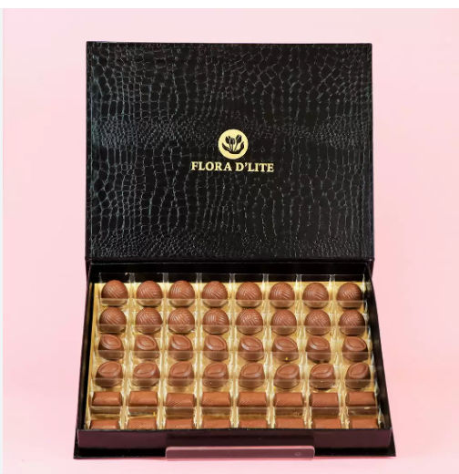 Order Medium Chocolates Boxes Online by zayna123 on DeviantArt