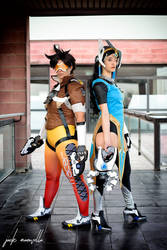 Overwatch cosplay - Tracer and Symmetra