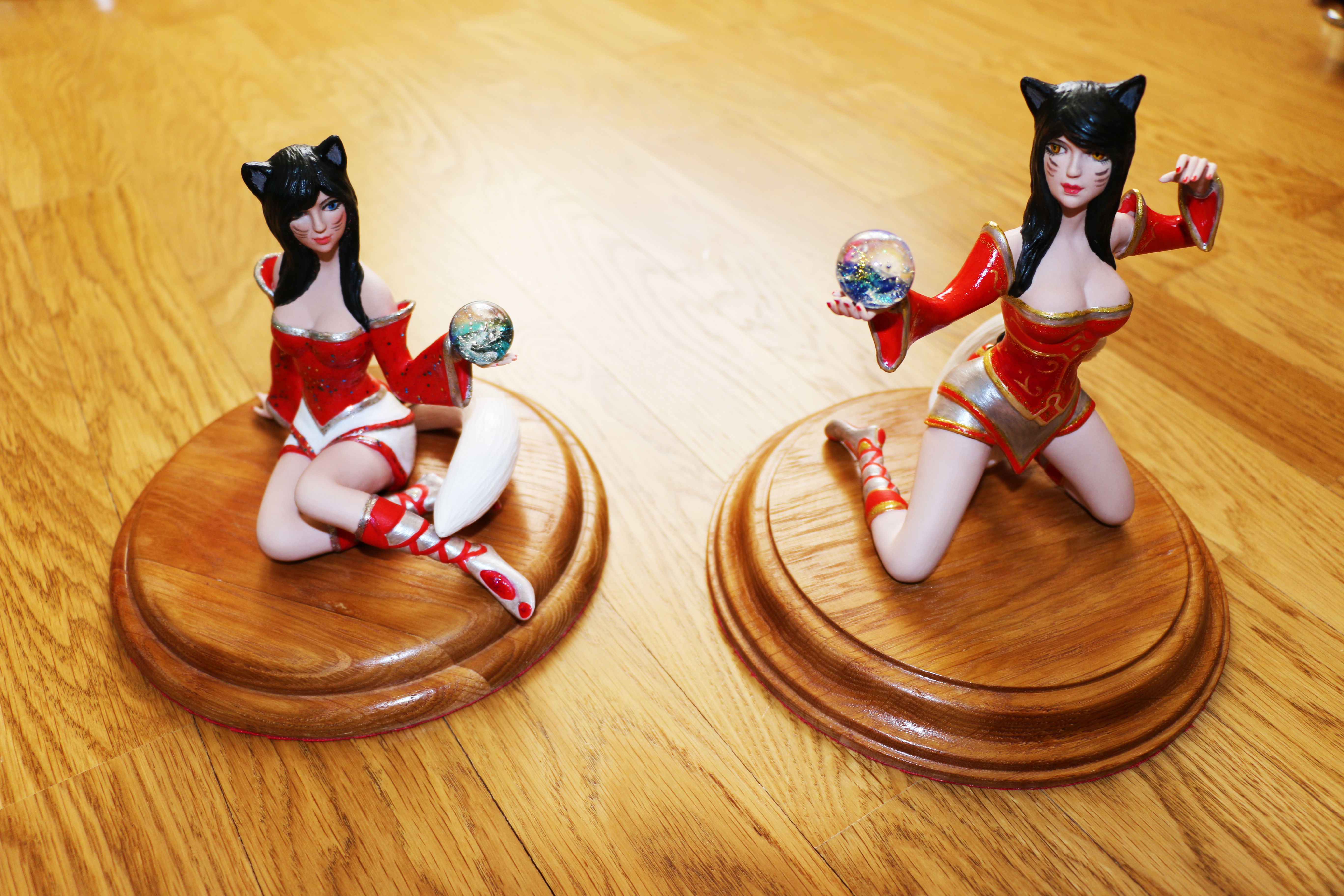 Ahri's figures together