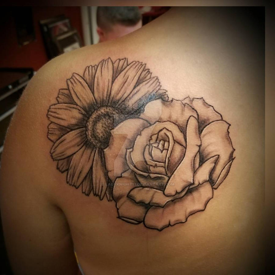 Tattoo rose daisy  Rose tattoos, Daisy tattoo, Rose hand tattoo