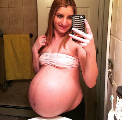 Glamour mom twink pregnant