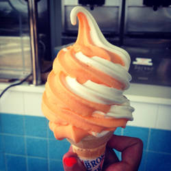 Ice cream twister