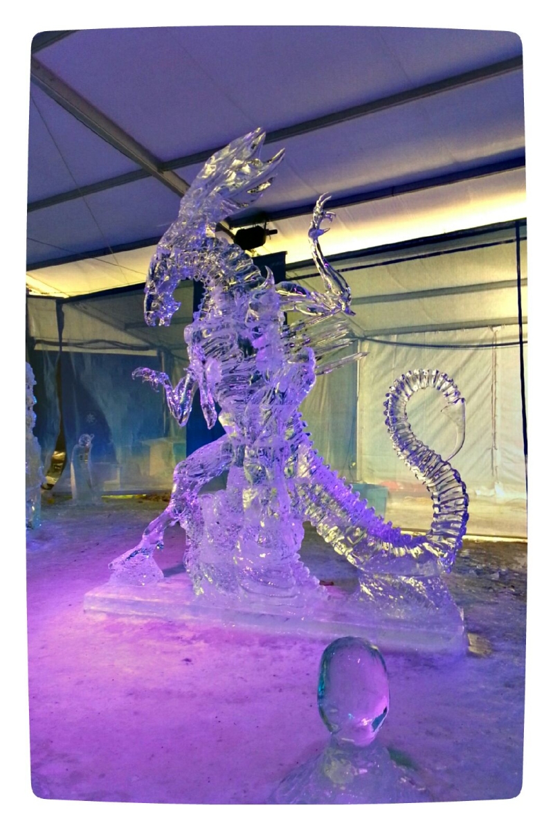 Alien Queen Ice Scuplture