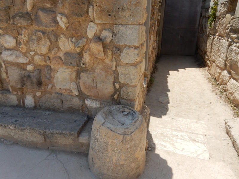 Crete - Knosos - Corner by Gwathiell