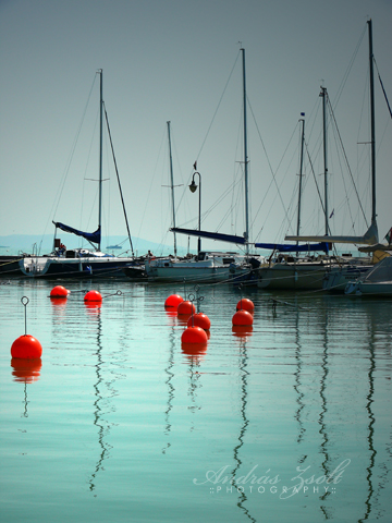 red ballons