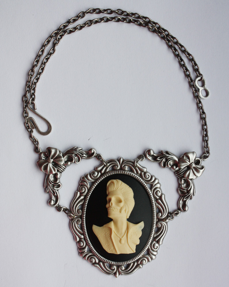 Zombie Elvis necklace