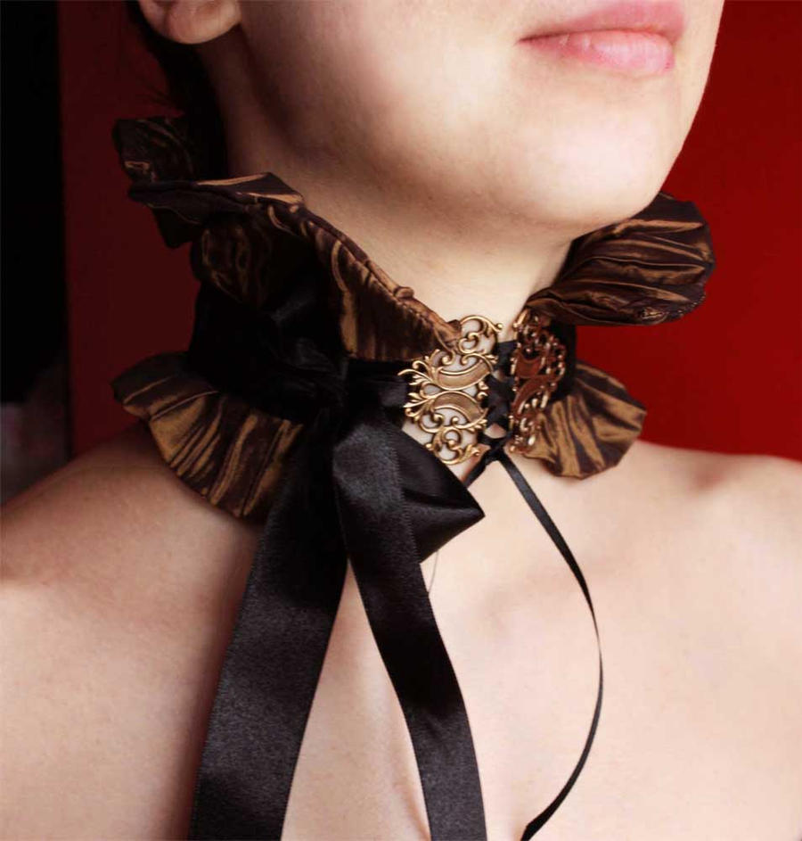 Steampunk collar