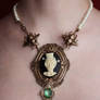 Edgar Poe pearl necklace