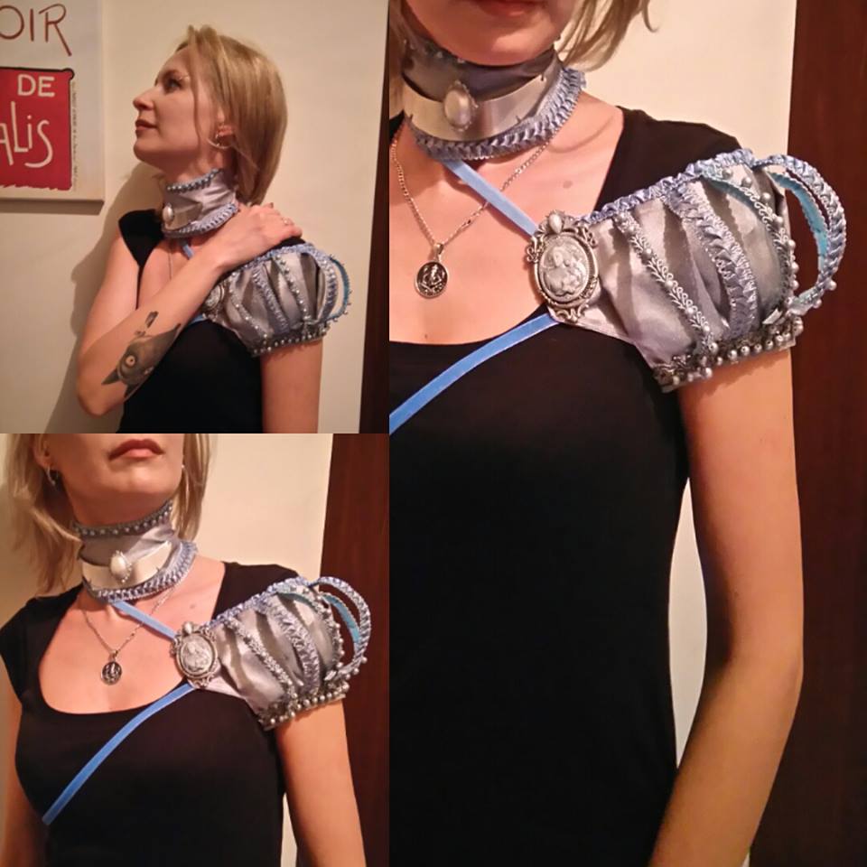 Cosplay set armor and collar