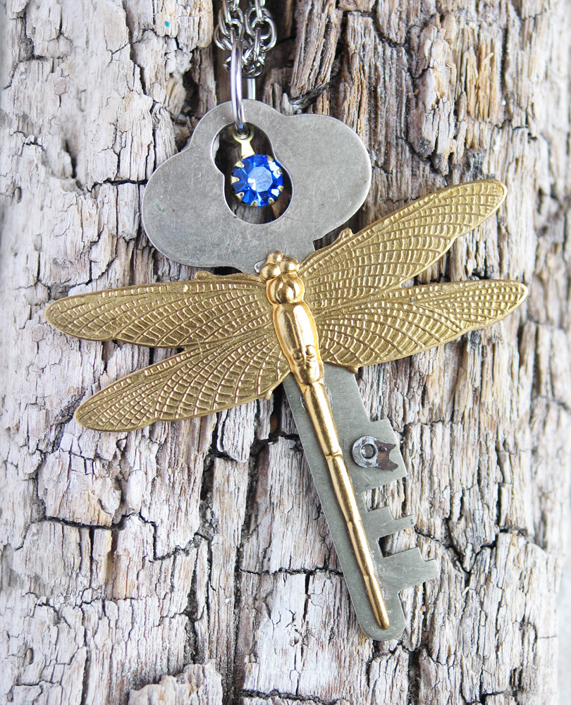 Steampunk DragonFly Key