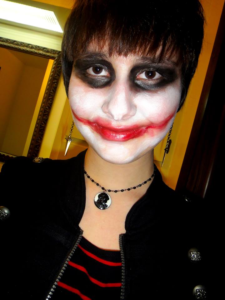 Joker make up