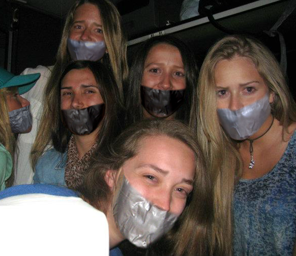 Multiple girls by Saragag12 on DeviantArt