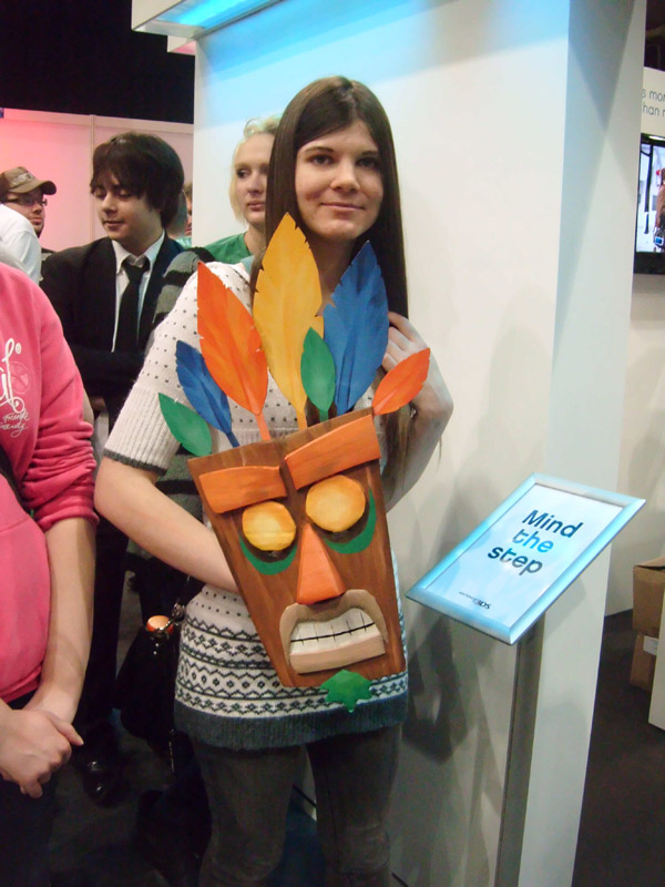 Expo '11 - Aku Aku Mask