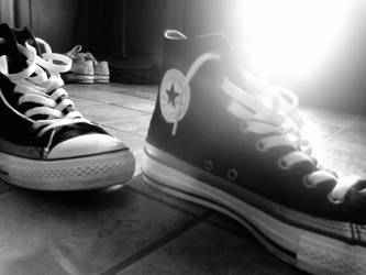 ConverseBlack