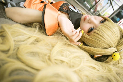 SeeU cosplay