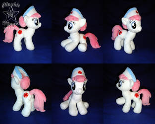 COMMISSION: Nurse Redheart 10 inches plushie