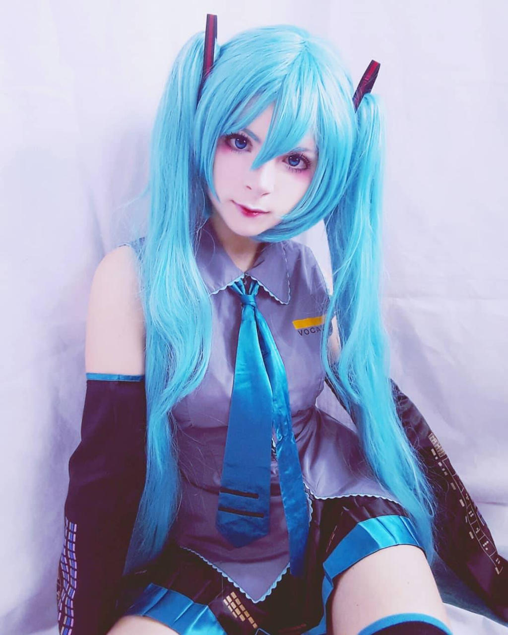 Hatsune Miku Cosplay By ZucoraOfficial On DeviantArt hatsune-miku-cosplay-by-zucoraofficial-on-deviantart
