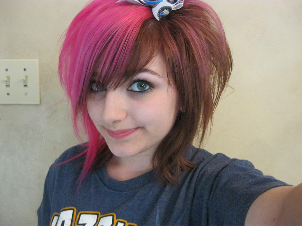Half Brown Half Pink By Zontafereden On Deviantart Half Brown Half Pink By Zontafereden On Deviantart