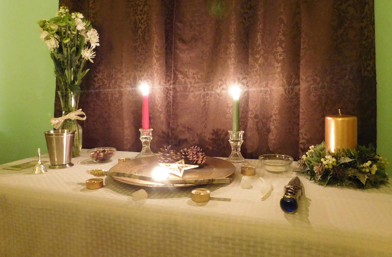 Yule Altar 2016, ver. 1