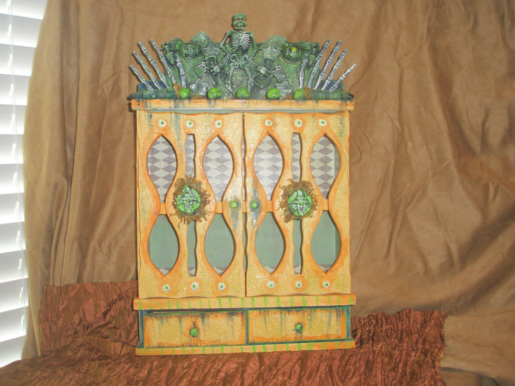 Halloween Cabinet OOAK repainted spice rack front